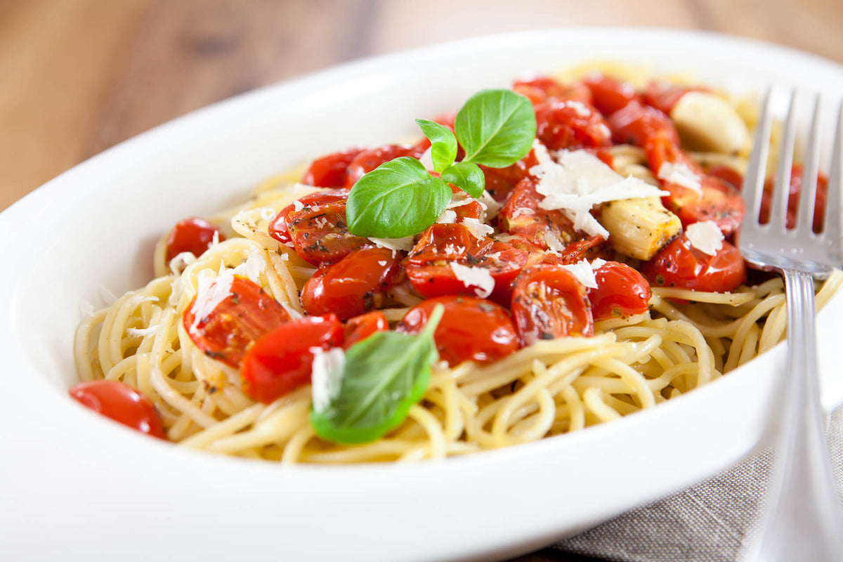 Tomato Basil Pasta with Tossed Salad – Three Farmers