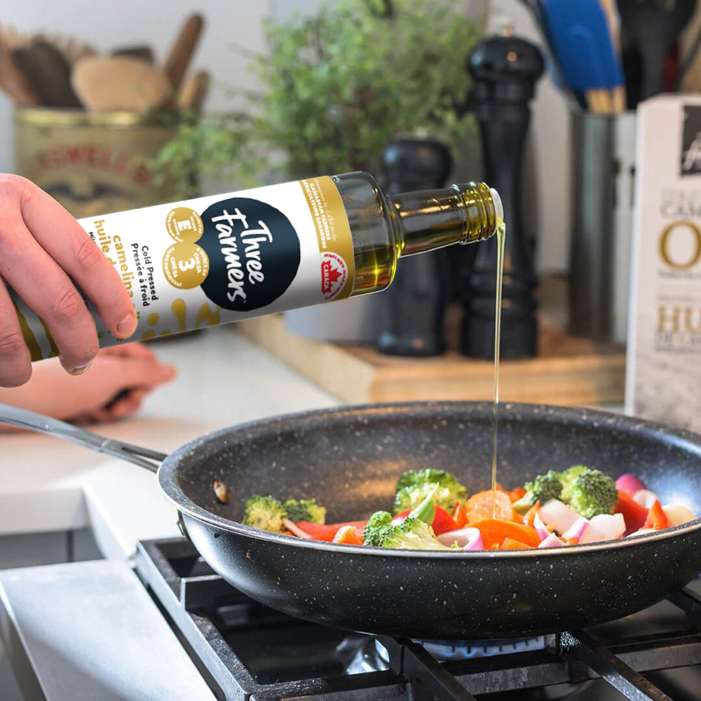 
                  
                    Load image into Gallery viewer, Camelina Oil (2x500mL)
                  
                